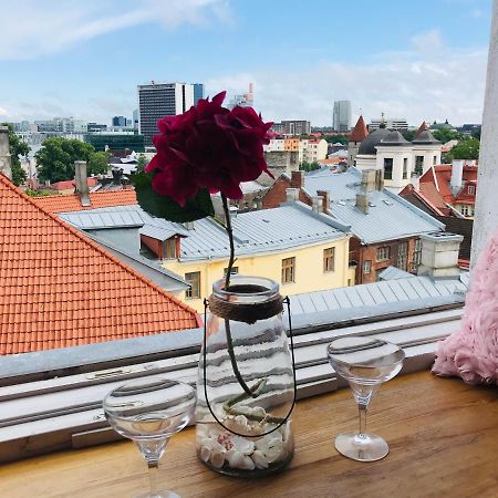 Cozy Oldtown Studio With Magnific City View Reval Exterior foto
