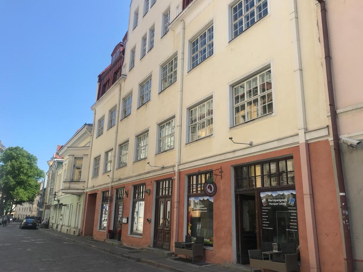 Cozy Oldtown Studio With Magnific City View Reval Exterior foto