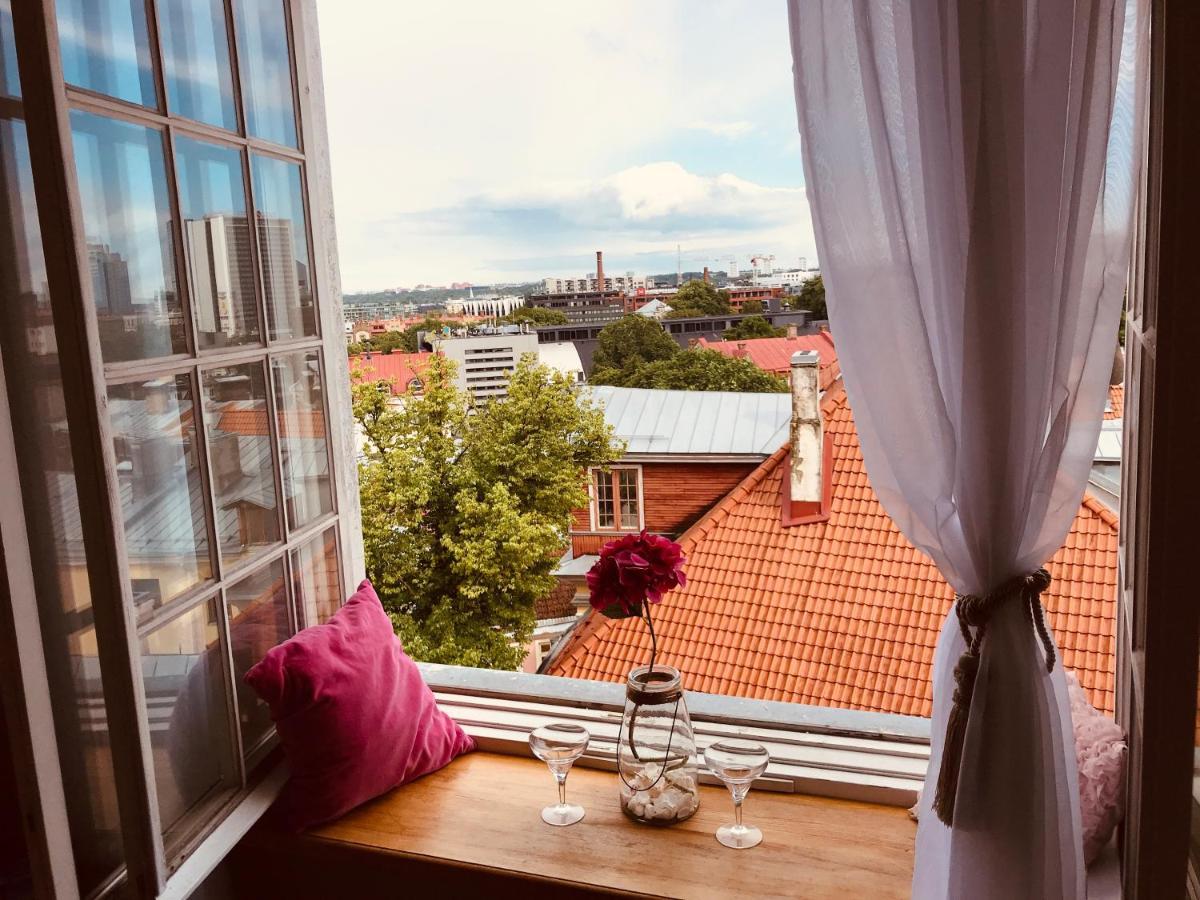 Cozy Oldtown Studio With Magnific City View Reval Exterior foto